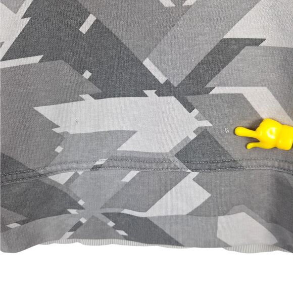 Gymshark Hoodie Medium Camo Athleisure Athletic Sweatshirt Gym Workout Sporty - Picture 5 of 8